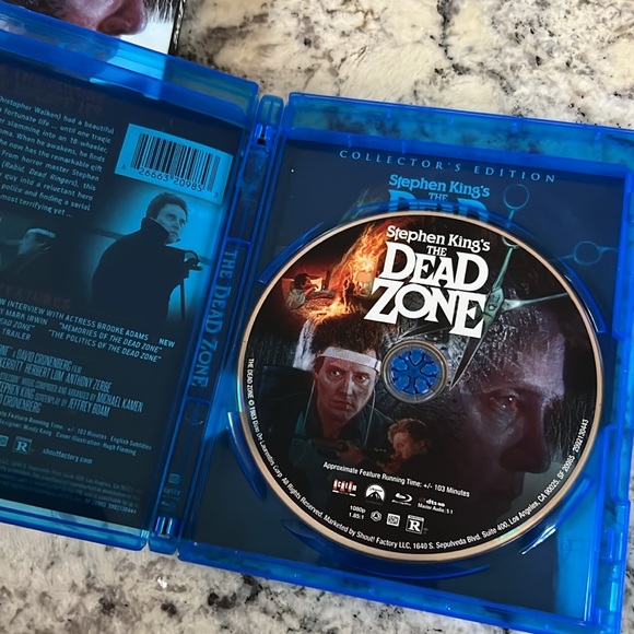 Collector’s Edition - Stephen King’s The Dead Zone DVD - Picture 5 of 5